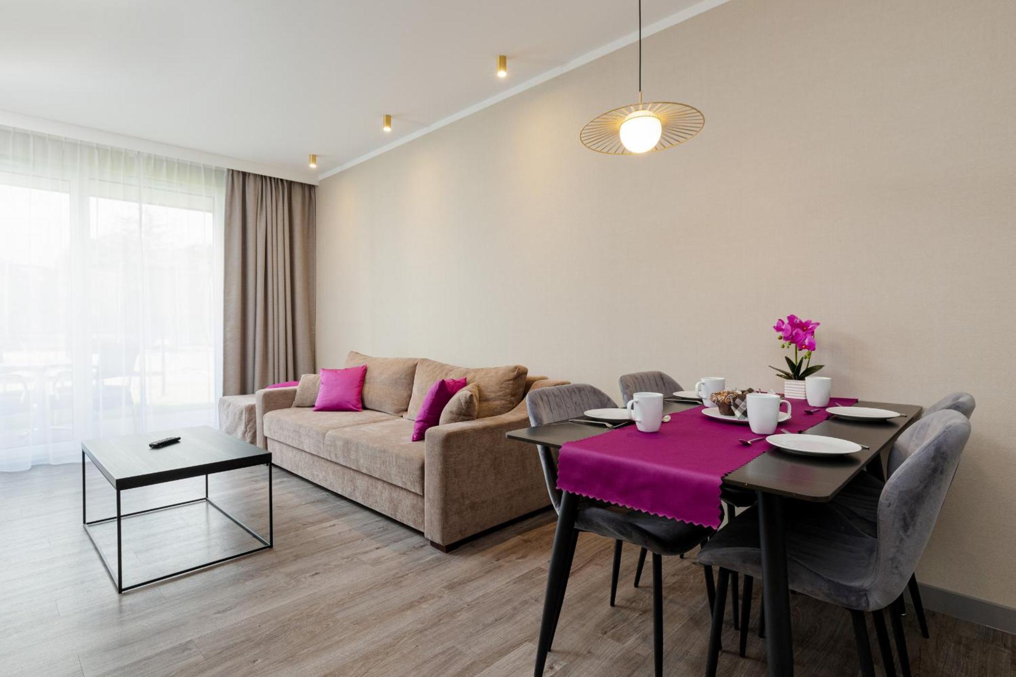 Perfect Holiday Apartments Bel Mare By Noclegi Renters Miedzyzdroje Exterior foto